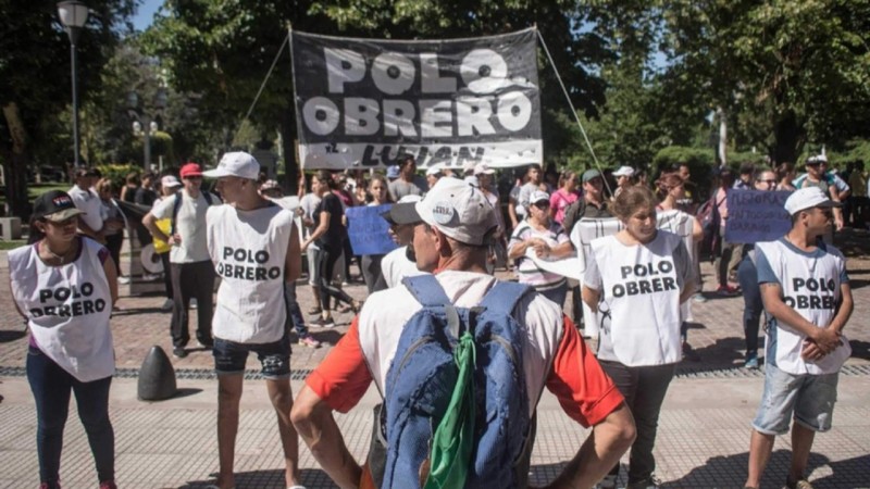 Planes sociales: el Gobierno busca eliminar 300 unidades de gestión